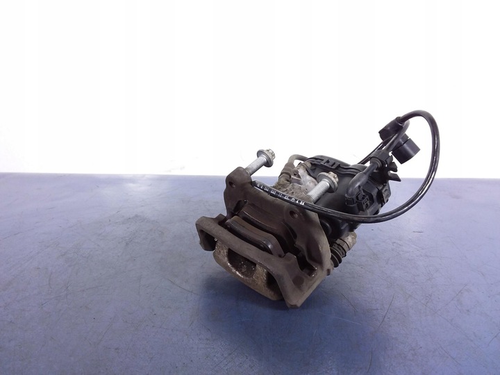 фото №6, Mercedes a w176 супорт гальмівний зад лівий