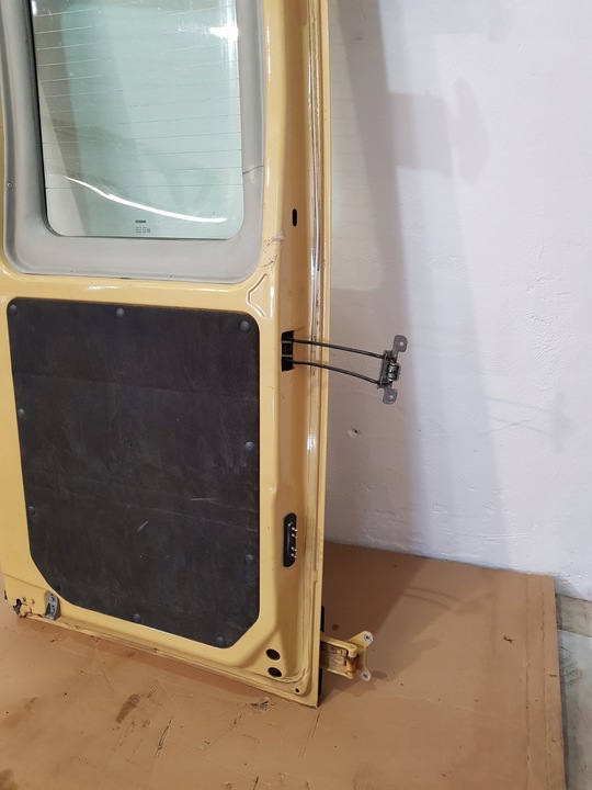 фото №10, Дверь зад левая правые iveco daily iv 06-11r eu 3.0 hpi irisbus 215cm kpl