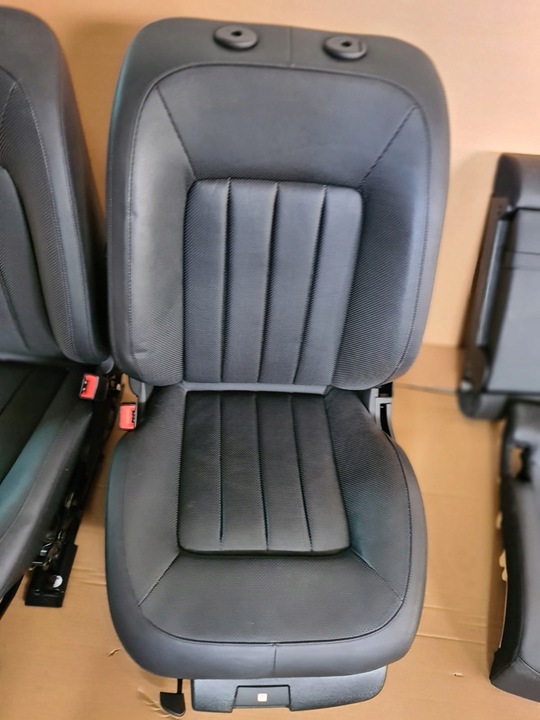 фото №5, Mercedes 218 cls сидіння оббивка диван