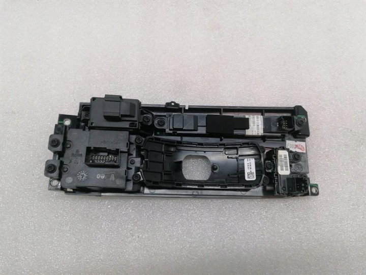 фото №6, Maserati m156 670071371 команда switch rhd