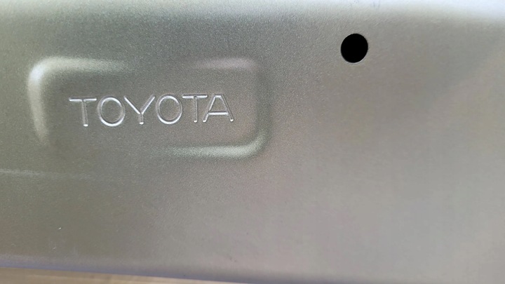 фото №10, Toyota yaris cross капот кришка двигуна перед