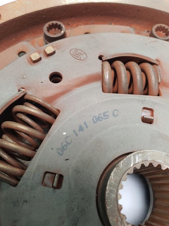 фото №3, Сцепление колесо маховики audi a6 c6 fsi 06c141065c