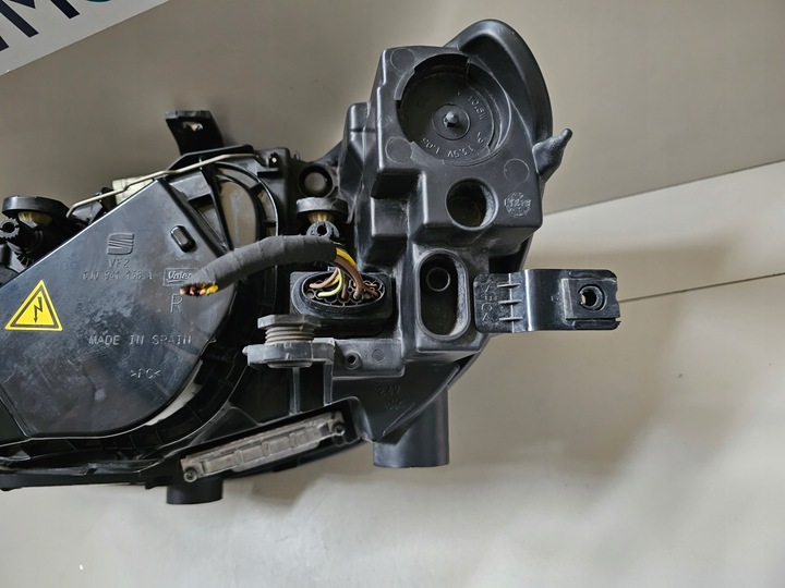 фото №12, Лампа передня права праві перед seat ibiza iv 4 ксенон led eu 6j1941008q