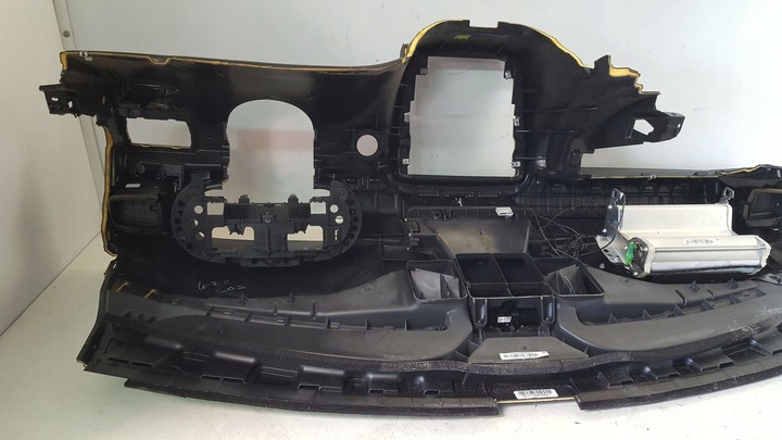 фото №13, Панель консоль ремни mercedes w251 3,0 cdi