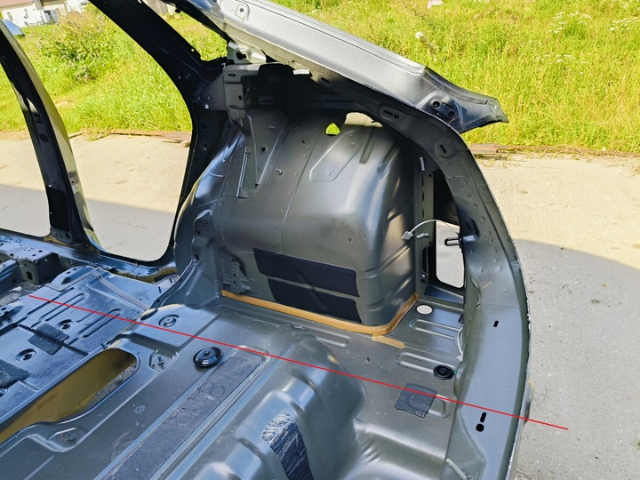 фото №10, Audi q3 ii f3 sportback 1.4tfsi e 2024r чверть права зад колір: lz7s