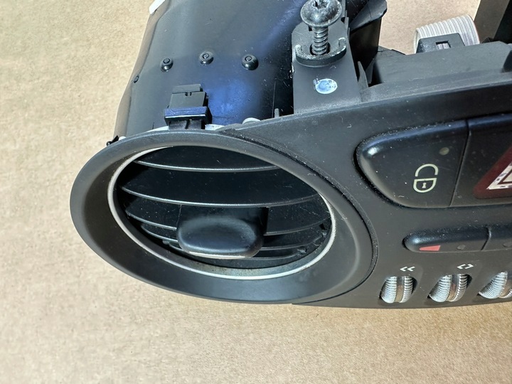 фото №7, Решётка воздуховод средняя, центральная, воздуховод mercedes sl r230 zu, европа