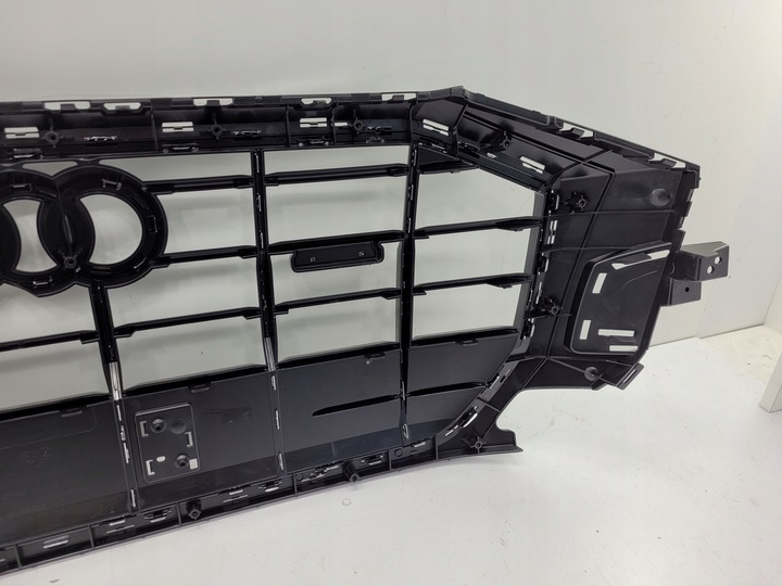 фото №7, Решітка радіатора решітка хром перед audi q8 4m8 ori bez pdc