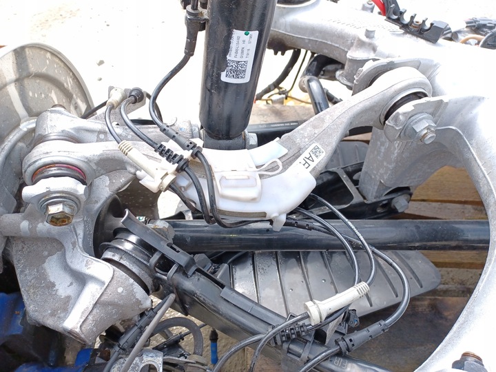 фото №16, Bmw 7 g11 g12 m760 6.0 поворотна опора ступиця важелі лівий зад 6883339 621654