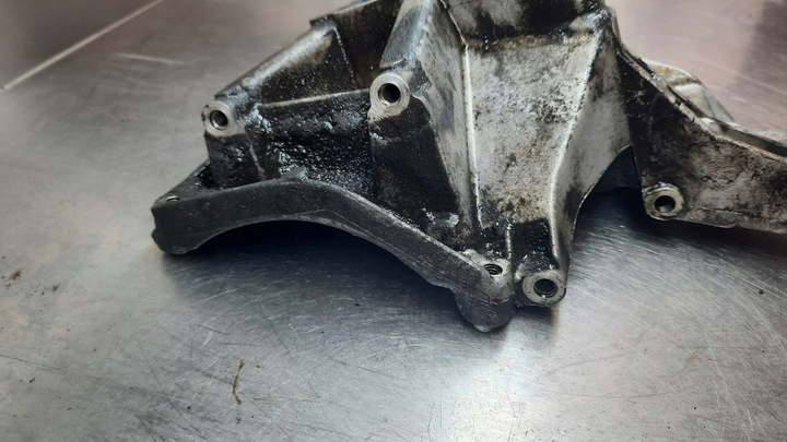 фото №8, Лапи двигателя r1112361330 mercedes c-klasa w202 2.0b