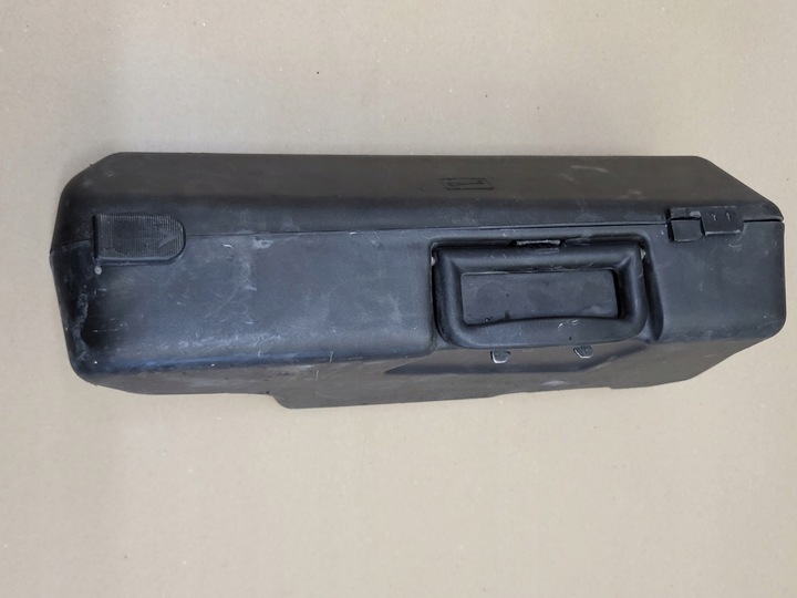 фото №11, Коробка narzędziowa ключ do kół audi vw seat skoda оригинальный номер