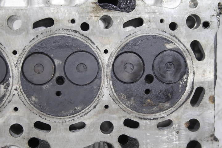 фото №5, Головка клапани вали toyota yaris iii 3 1,4 d4d