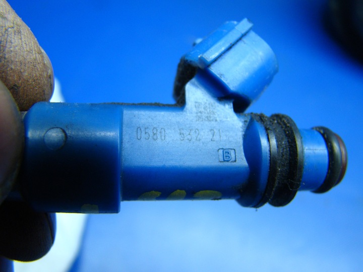 фото №4, Форсунка форсунки subaru forester ii 2.5 t 06r