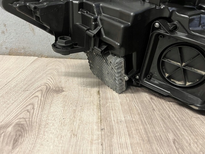 фото №11, Audi a6 c8 4k0 лампа левый правый перед комплект 4k0941034 4k0941034