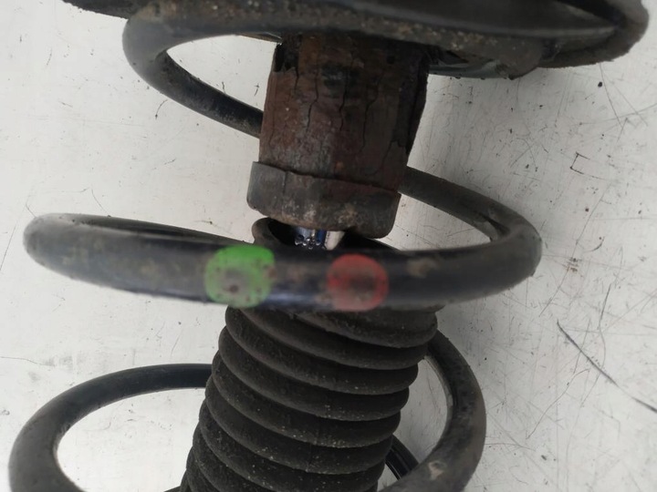 фото №3, Амортизатор праві перед toyota auris i 2.0 d4d