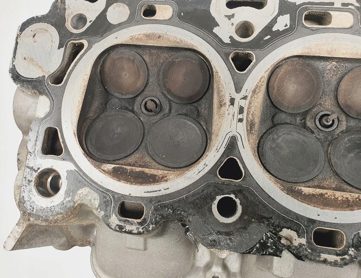 фото №12, Головка двигателя правая jaguar s-type 3.0 v6