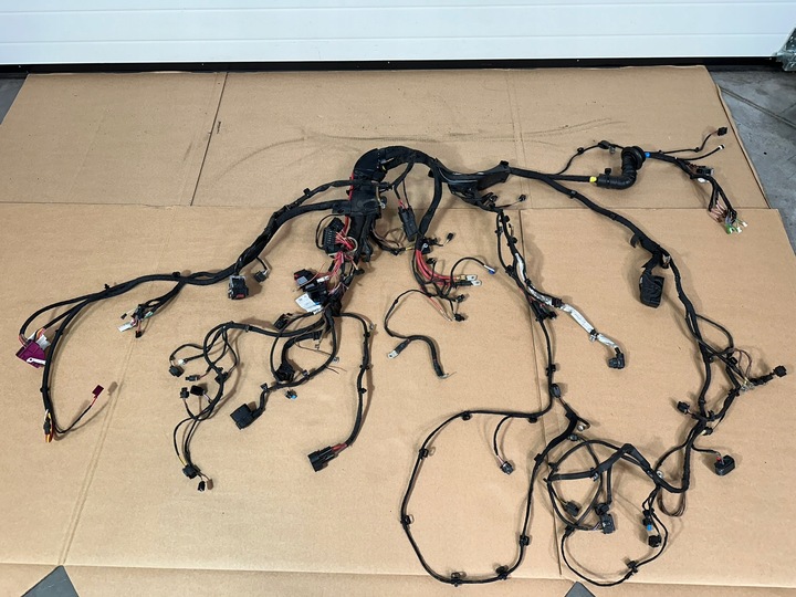фото №15, Жгут камеры двигателя, установка pod капот mercedes b класс w247 m европа