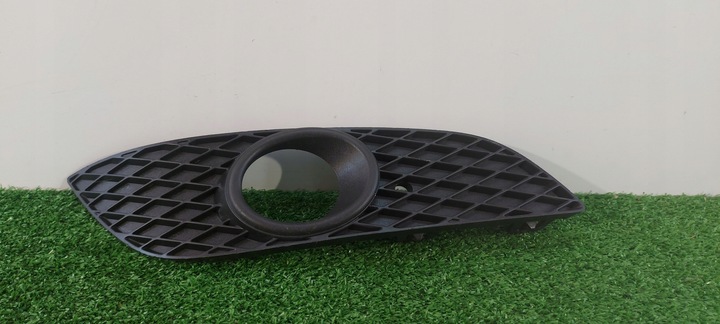 фото №1, Права решітка бампера галоген opel astra 3 h рестайлінг