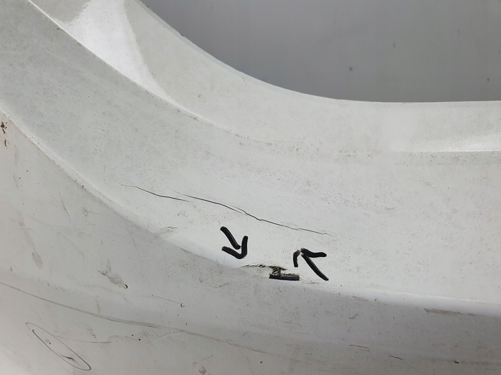 фото №11, Toyota corolla e18 e16 13- бампер зад задній