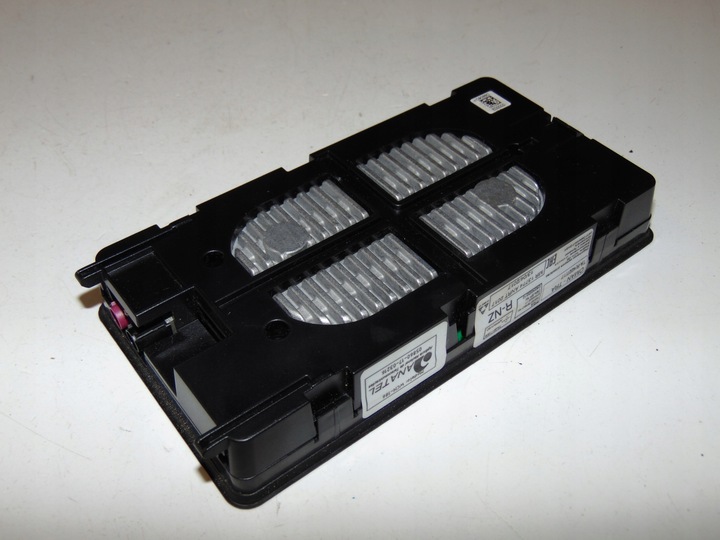 фото №5, Підсилювач сигналу gps audi q7 q8 4n0035773b