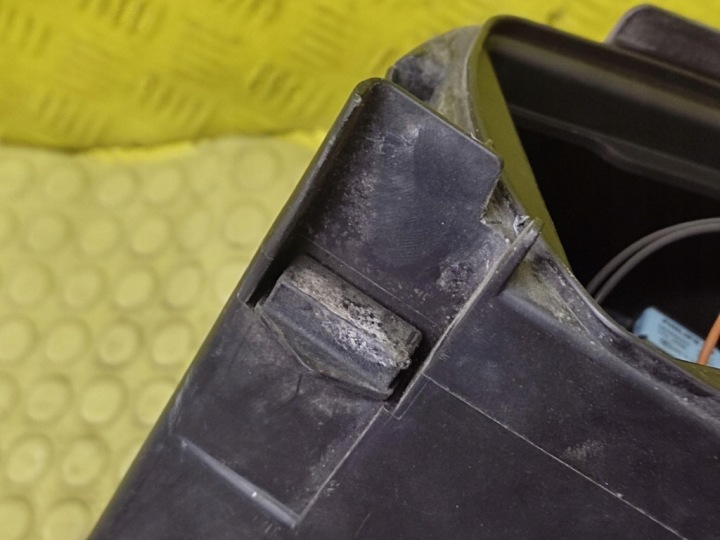 фото №6, Chrysler voyager iv фара передняя правое перед 04857830ab