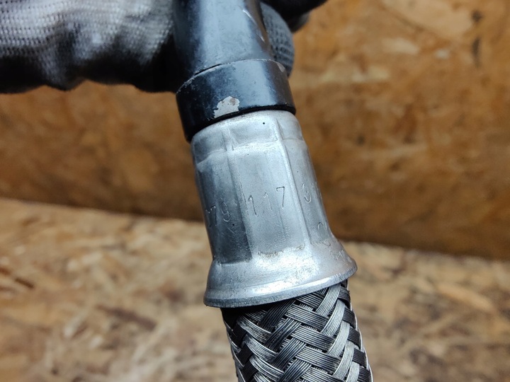 фото №4, Шланг давления масла audi rs5 4.2 079117316a