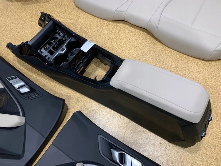 фото №9, Bmw 2 f44 сидіння диван обшивки салон електричні підігрів європа бежево-сірий