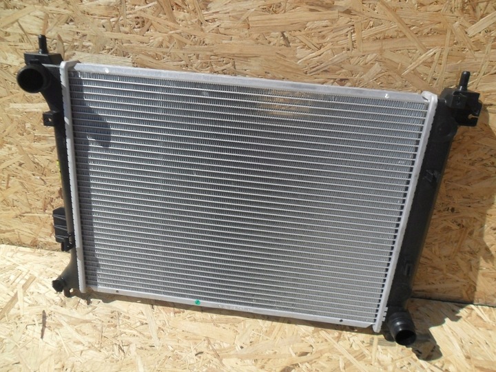 фото №6, Hyundai i20 pb 2008 2009 2010 2011 радіаторів води