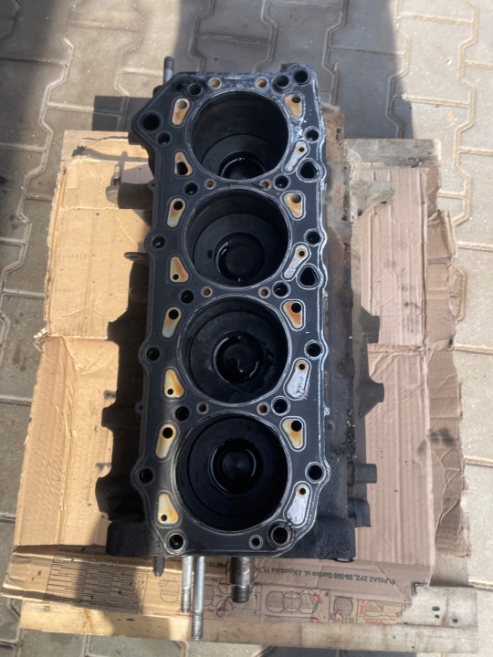 фото №6, Blok двигатель низ nissan maxity cabstar atleon 06- 3.0