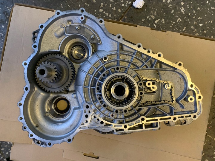 фото №1, Mercedes b клас w245 корпус захист кришка коробки автомат cvt