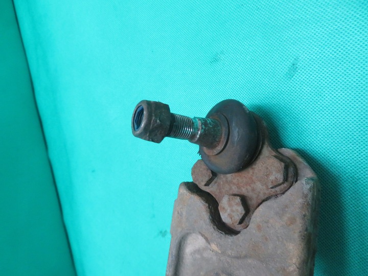 фото №3, Важіль праві перед trafic vivaro 2.0 dci