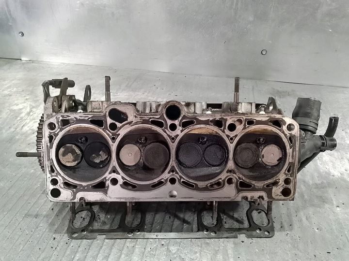 фото №7, Головка vw passat b5 068103373a 1.6 8v