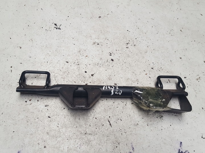 фото №1, Audi a4 b7 04-07r зачіп isofix лівий