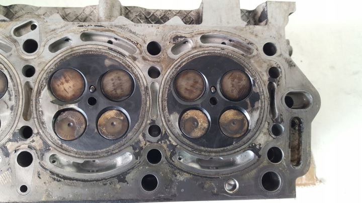фото №8, Головка двигуна права mercedes w251 3,0 cdi