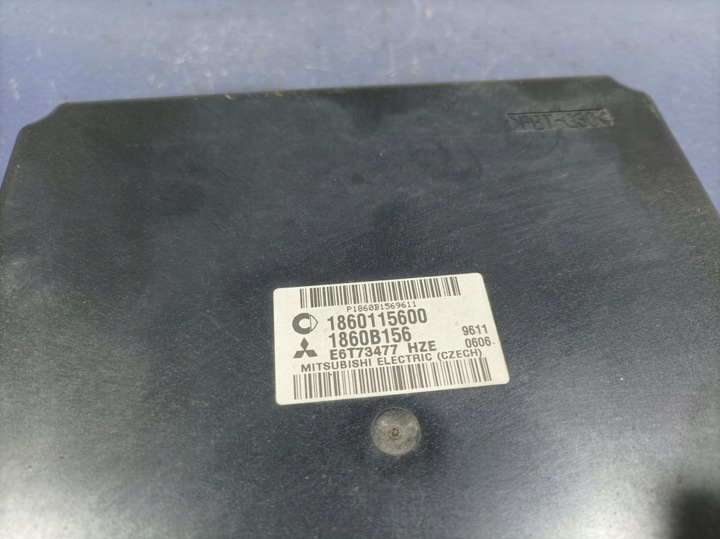 фото №6, Mitsubishi colt mk6 z30 рестайлинг 1.3 95 km 135930 блок управления двигателя 1860b156