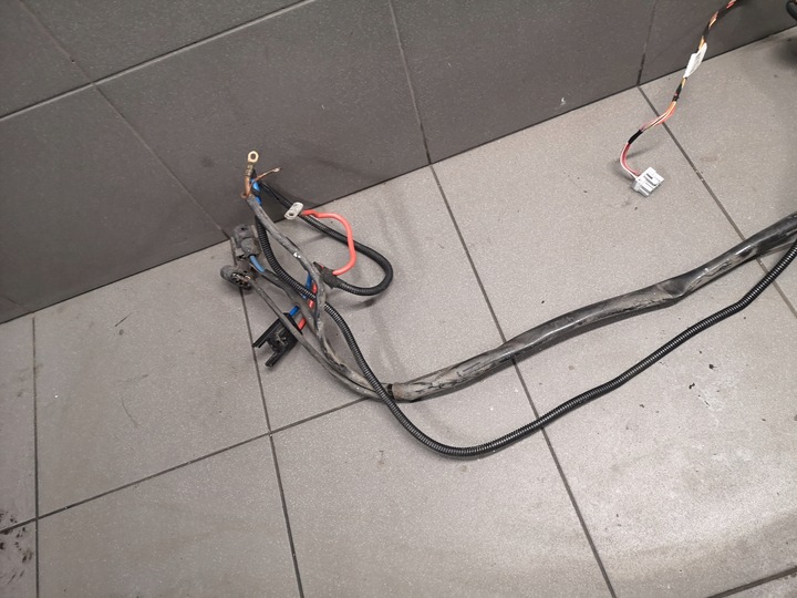 фото №5, Джгут вентиляторів лампи audi a4 b6 uk 8e2971725a