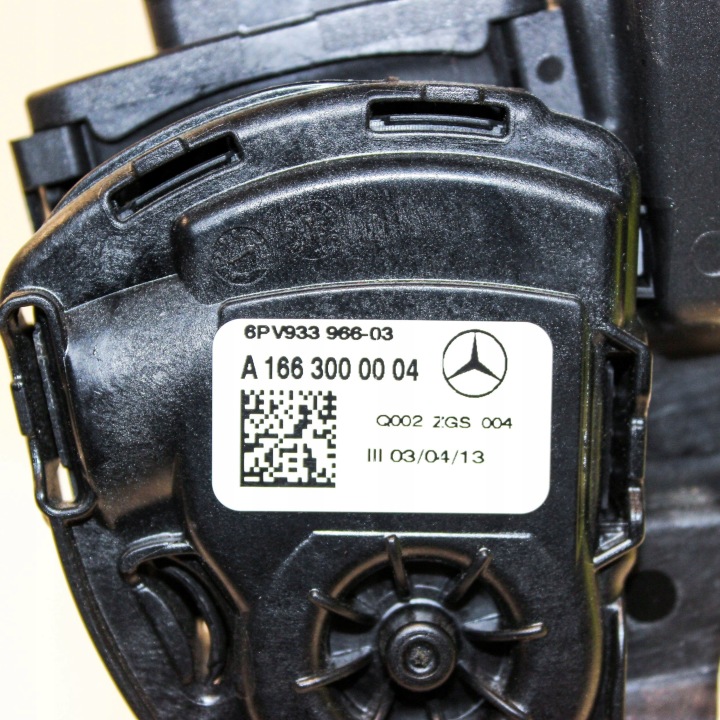 фото №6, Mercedes-benz gl x166 2013 педаль газа / ускорения
