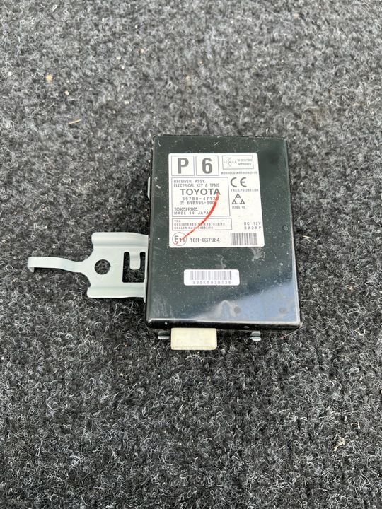фото №1, Toyota prius plus модуль блок керування 897b0-47120