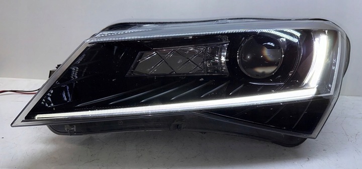 фото №3, Лампа ліва skoda superb 3 3v1 ксенон поворотний led 3v1941015b