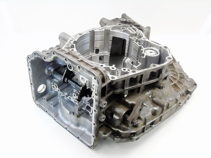фото №13, Корпус автоматической коробки коробка передач 3s71-7000-ca 2.0 tdci tddi mondeo mk3