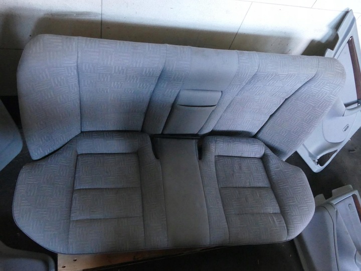 фото №10, Mercedes c w202 рестайлинг sedan сиденье диван боковина обшивки стойка прокладка kpl