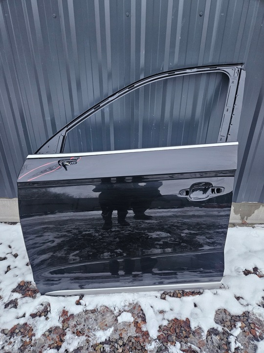 фото №1, Дверь левая передние левый перед audi q5 ii 2 80a 17- чёрные