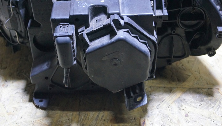 фото №13, Лампа правая перед bmw x3 e83 рестайлинг