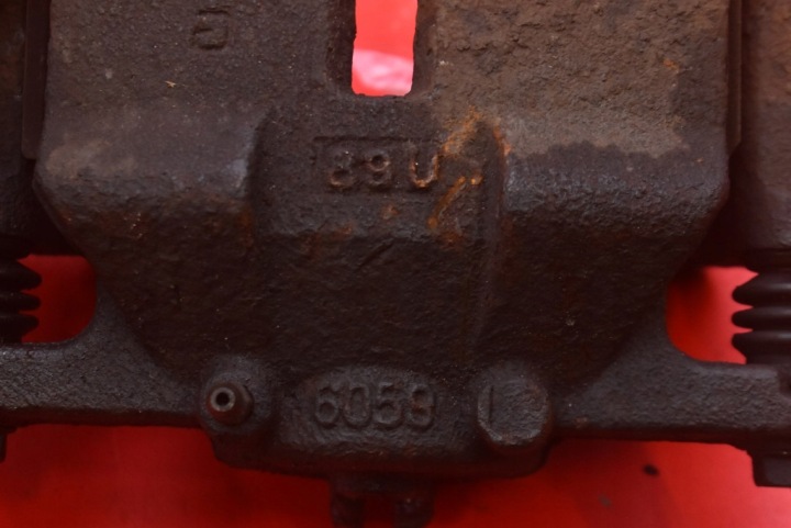 фото №8, Супорт гальмівний ліві перед nissan qashqai 1 i 2.0 16v 141 km 07-10
