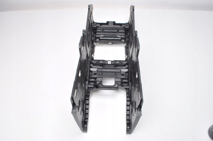 фото №9, Bentley bentayga audi q7 4m каркас тунелю середнього 4m0863243c