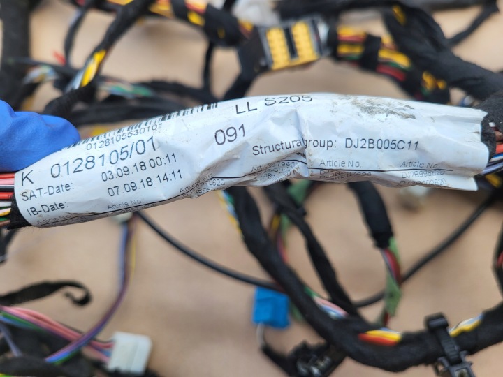 фото №12, Жгут установка штекеры шланг электрические mercedes c w205 oem номер европа