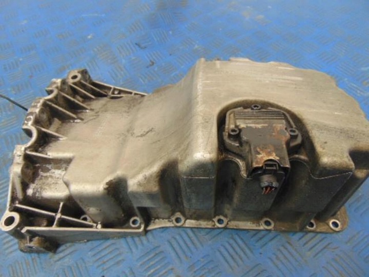фото №7, Audi a4 b6 sedan 2.0 20v поддон масляная 06b103603ah