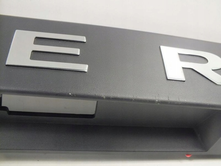 фото №8, Duster ii накладка кришки зад оригінал