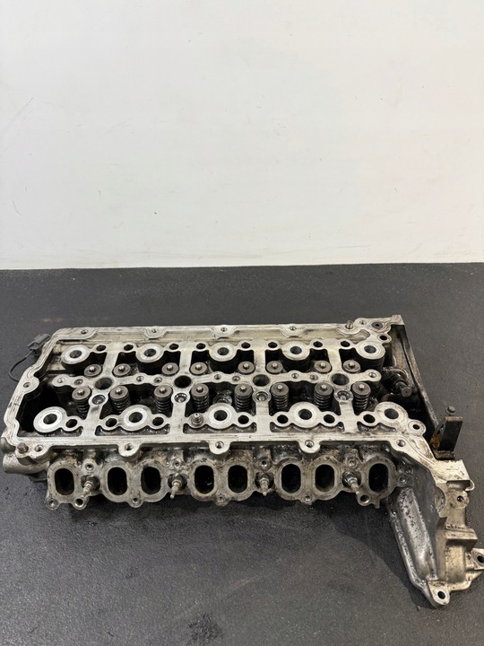 фото №1, Jaguar f-pace land rover evoque 2.0d 204dtd головка pb g4d3-6090-ac