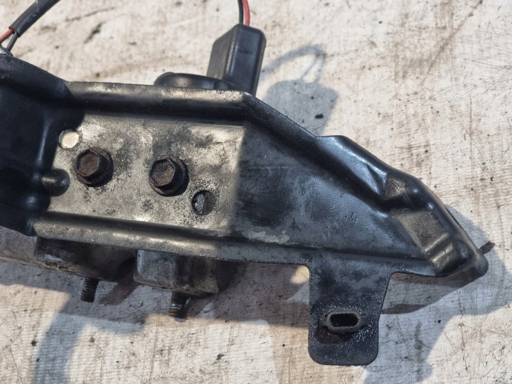 фото №15, Коректор сили гальмування oem номер 47270-47010 toyota prius ii 08r