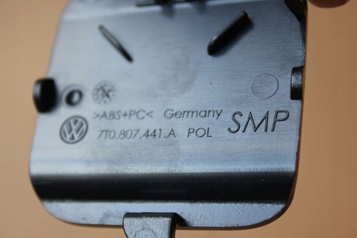 фото №3, Заглушка фаркоп бампер зад vw t7 7t0807441a
